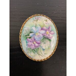 Vintage Hand-Painted Floral Porcelain Brooch Oval Gold Trim